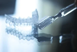 cleaning aligner trays cleaning aligner trays